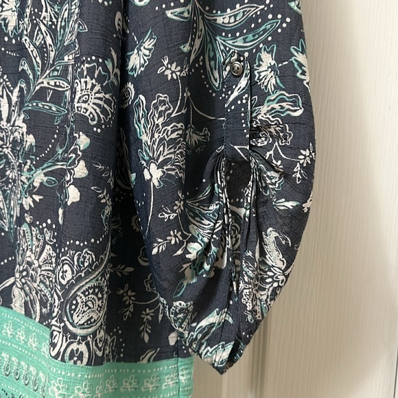 Paisley Women’s Top - Picture 4 of 4